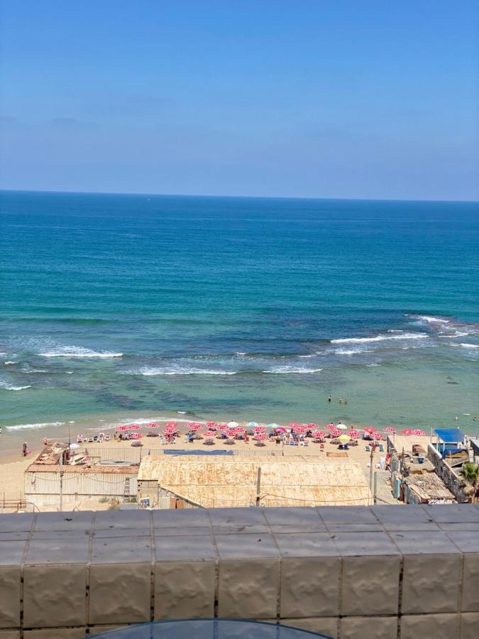 Apartment Oskar Beach Bat Yam Bagian luar foto