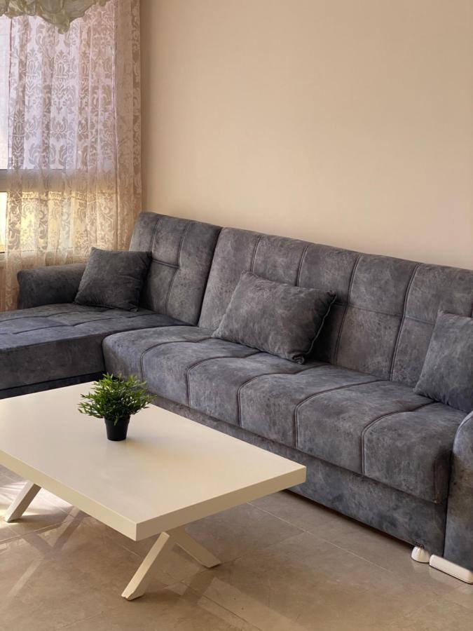 Apartment Oskar Beach Bat Yam Bagian luar foto