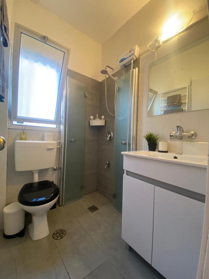 Apartment Oskar Beach Bat Yam Bagian luar foto