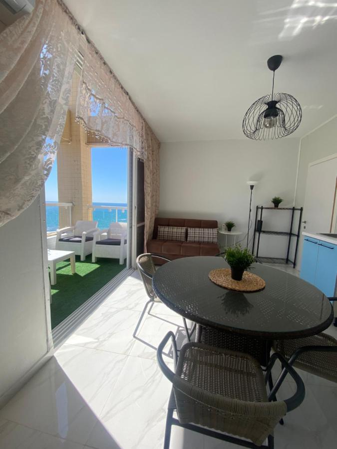 Apartment Oskar Beach Bat Yam Bagian luar foto