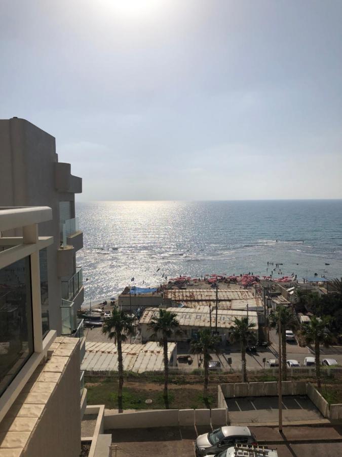 Apartment Oskar Beach Bat Yam Bagian luar foto